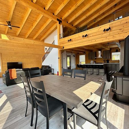Chalets Domaine Otis Saint-Félix-d'Otis 外观 照片