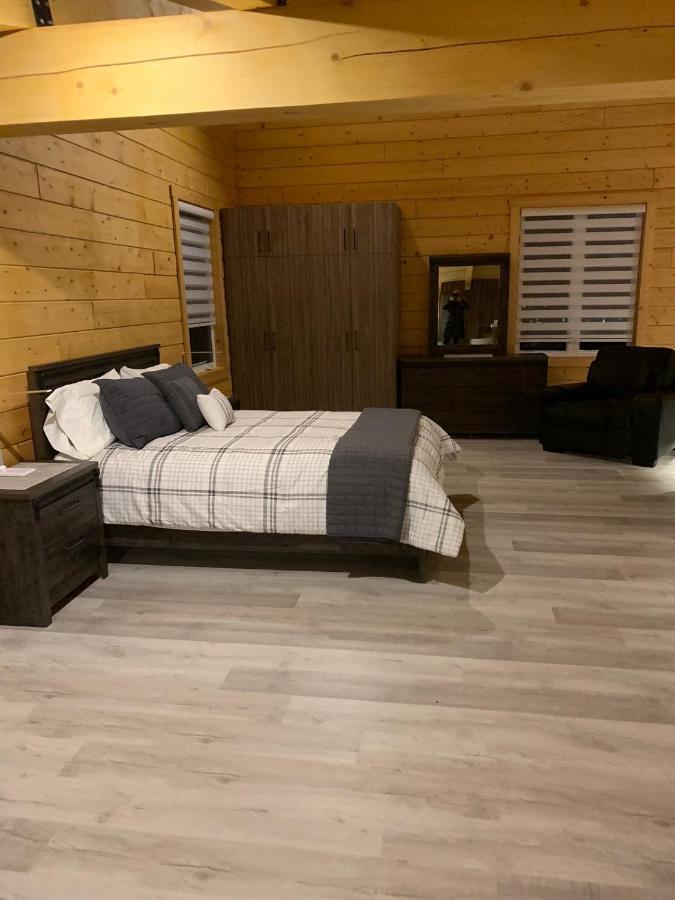 Chalets Domaine Otis Saint-Félix-d'Otis 外观 照片
